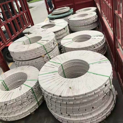 এএসটিএম A240 A480 S43940 441 1.4509 1000-2000 মিমি প্রস্থের জন্য পাতলা স্টেইনলেস স্টিলের স্ট্রিপ