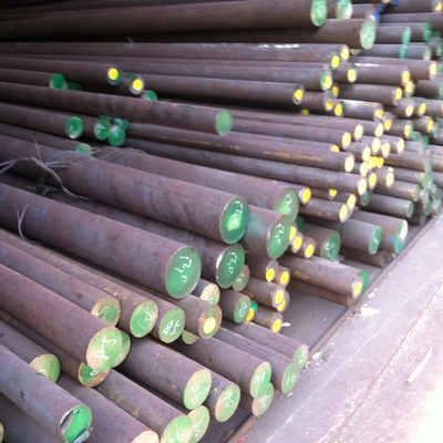 4-6m দৈর্ঘ্য ASTM A276 TP304 1.4301 কালো পৃষ্ঠ সহ স্টেইনলেস স্টীল বৃত্তাকার বার