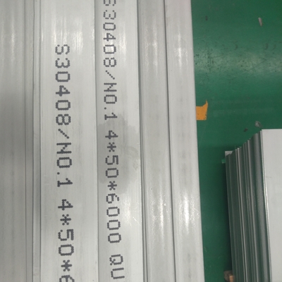 গরম ঘূর্ণিত এসএস 304 ফ্ল্যাট বার 304 স্টেইনলেস স্টীল ফ্ল্যাট বার 4 * 50 * 6000 মিমি